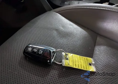 2015 Hyundai Santa Fe Limited z USA, uszkodzony, nr VIN KM8SRDHF5FU122980